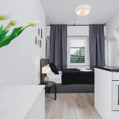 Apartment Lubelska By Renters Krakow